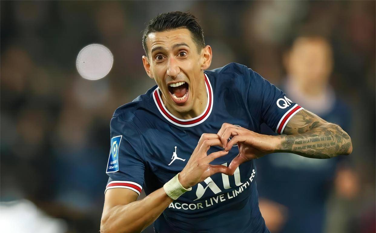 关于巴黎圣日耳曼核心球员被曝转会传闻，引球迷热议，企业.的信息